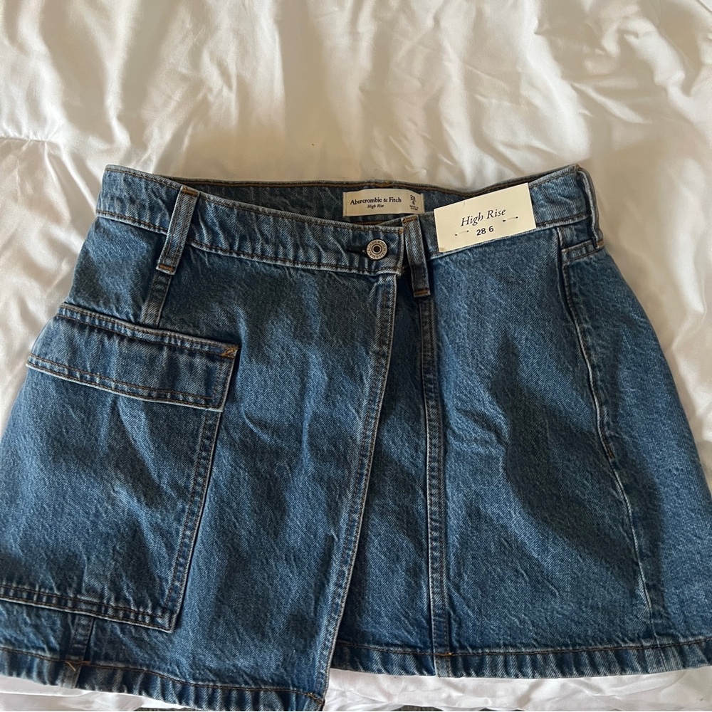 Abercrombie & Fitch Blue High Rise Denim